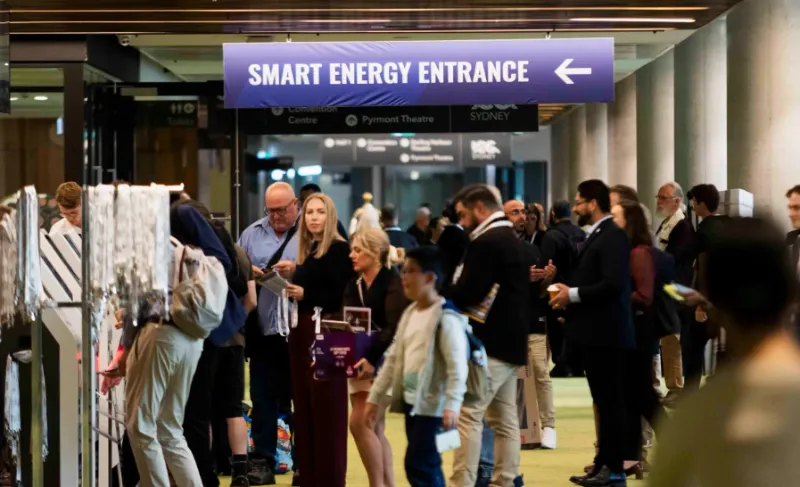 PV Muntatze Sistemen berrikuntzak erdigunea hartzen du Sydneyko Smart Energy 2026-n