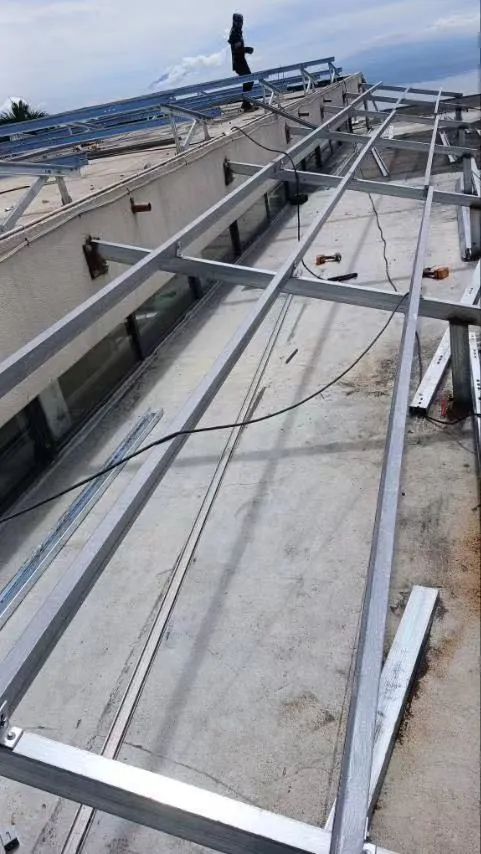 Filipinetako Teilatuko Banatutako PV Proiektua arrakastaz amaitu da
