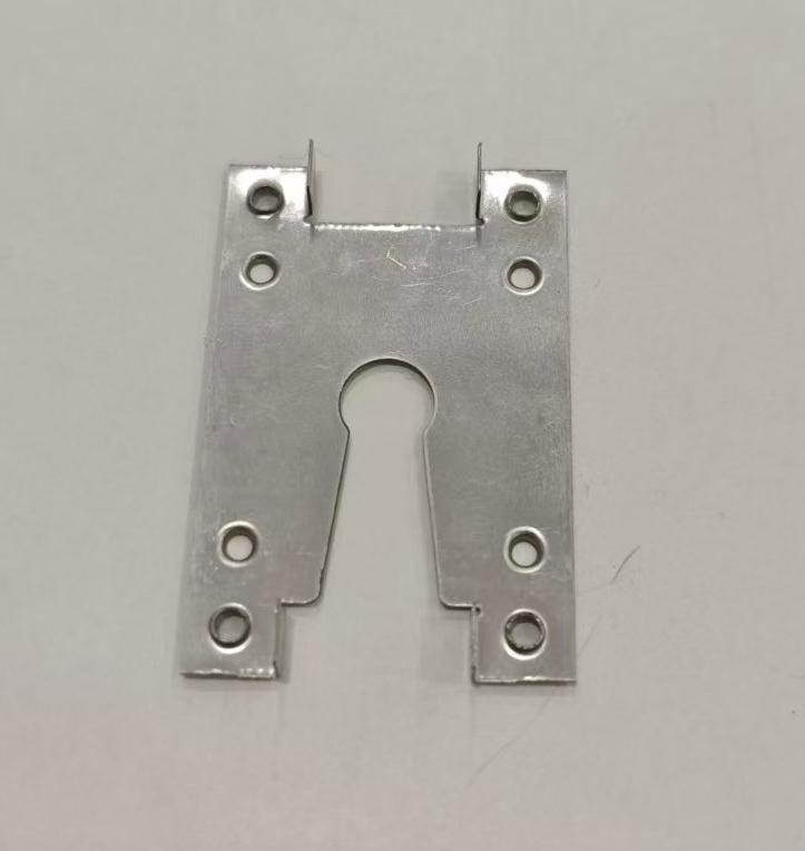 H motako Eguzki Earting Clip